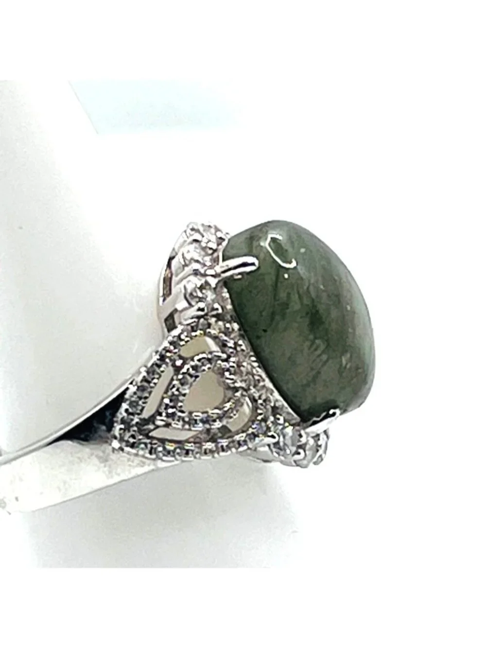 Genuine Labradorite stone on a 925 sterling silver band, size 7